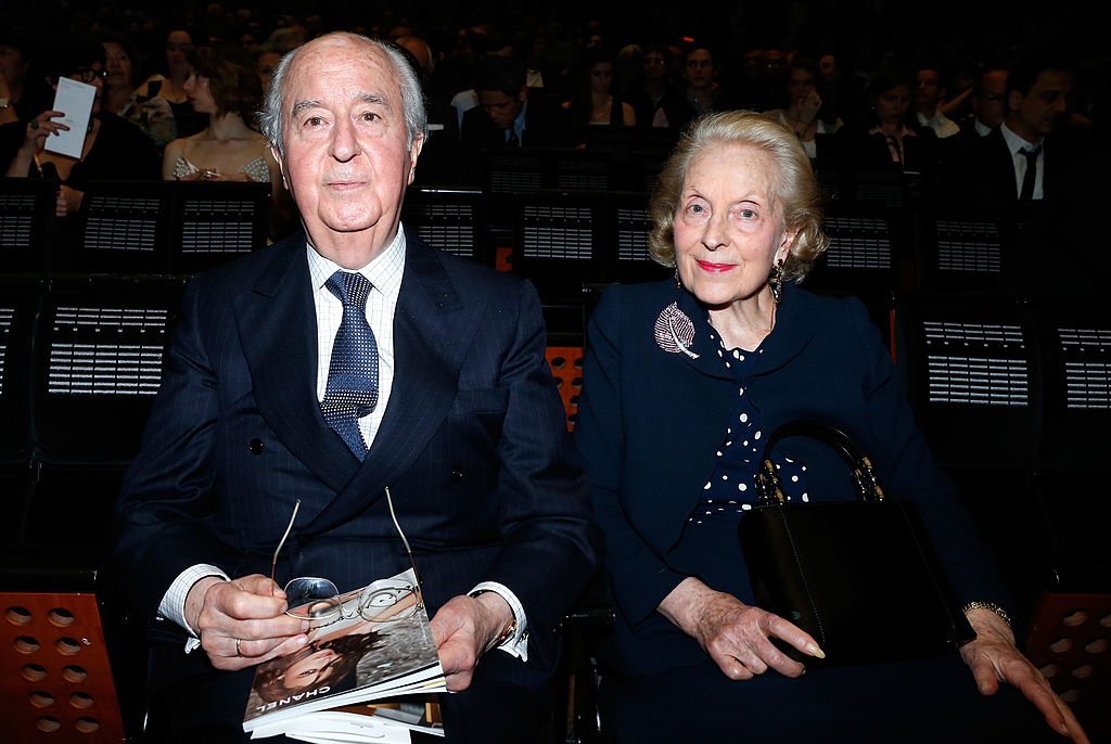 Edouard Baladur et son épouse Marie-Josée assistent au Gala de charité AROP. Tenue à l'Opéra Bastille le 21 mai 2014 à Paris, France. | Photo : Getty Images