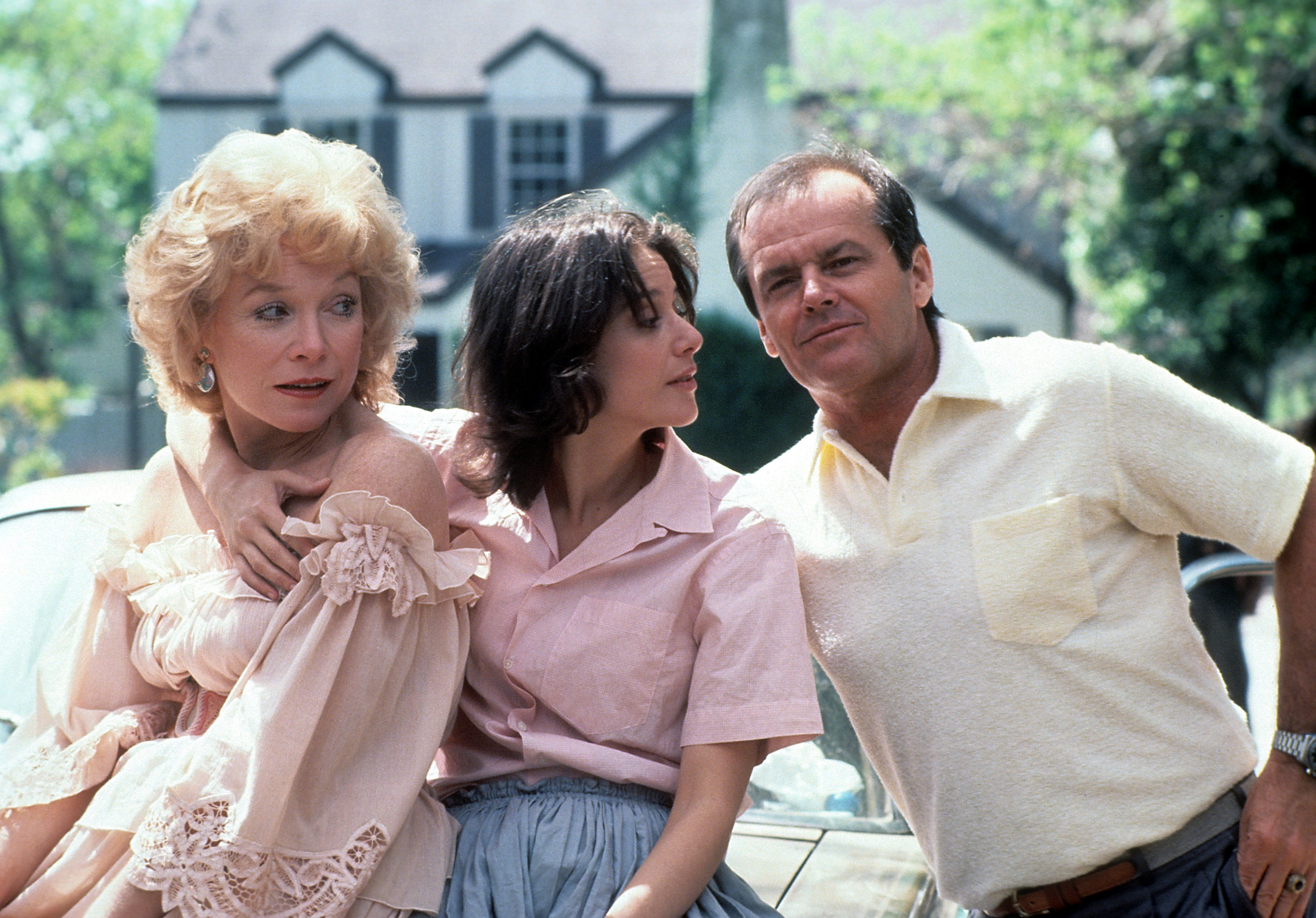 Shirley MacLaine, Debra Winger et Jack Nicholson sur le tournage de "Terms of Endearment", en 1983. | Source : Getty Images