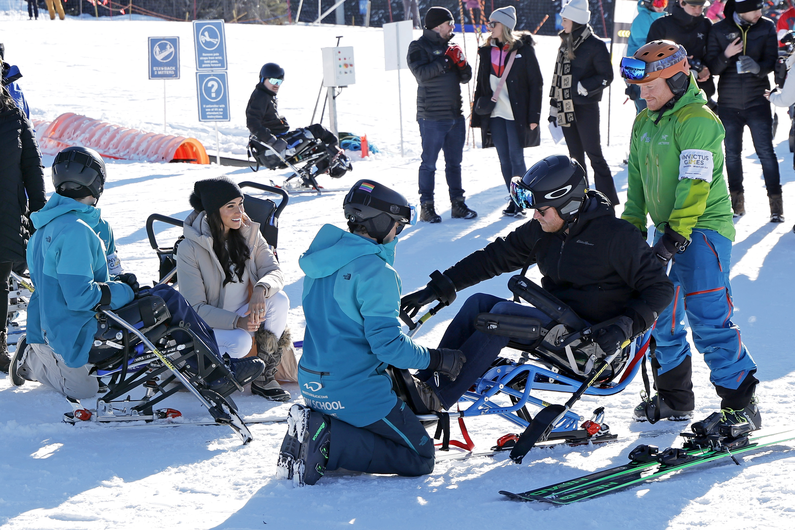 Meghan, duchesse de Sussex, et le prince Harry, duc de Sussex, aux Invictus Games à Whistler, en Colombie-Britannique, le 14 février 2024 | Source : Getty Images