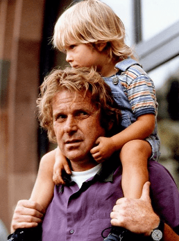 Daniel Cohn-Bendit avec son fils. | Photo : Le Point 