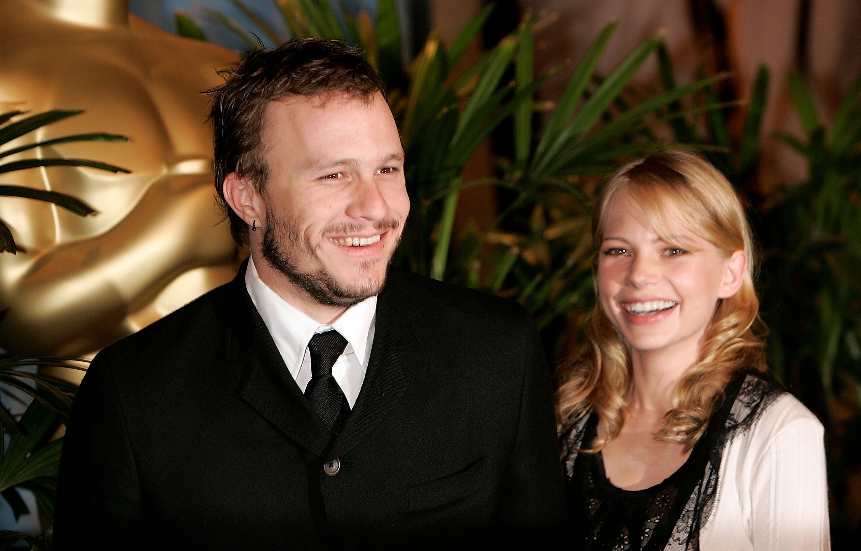 Heath Ledger et Michelle Williams au déjeuner des nominations aux Oscars à Beverly Hills, Californie, le 13 février 2006 | Source : Getty Images