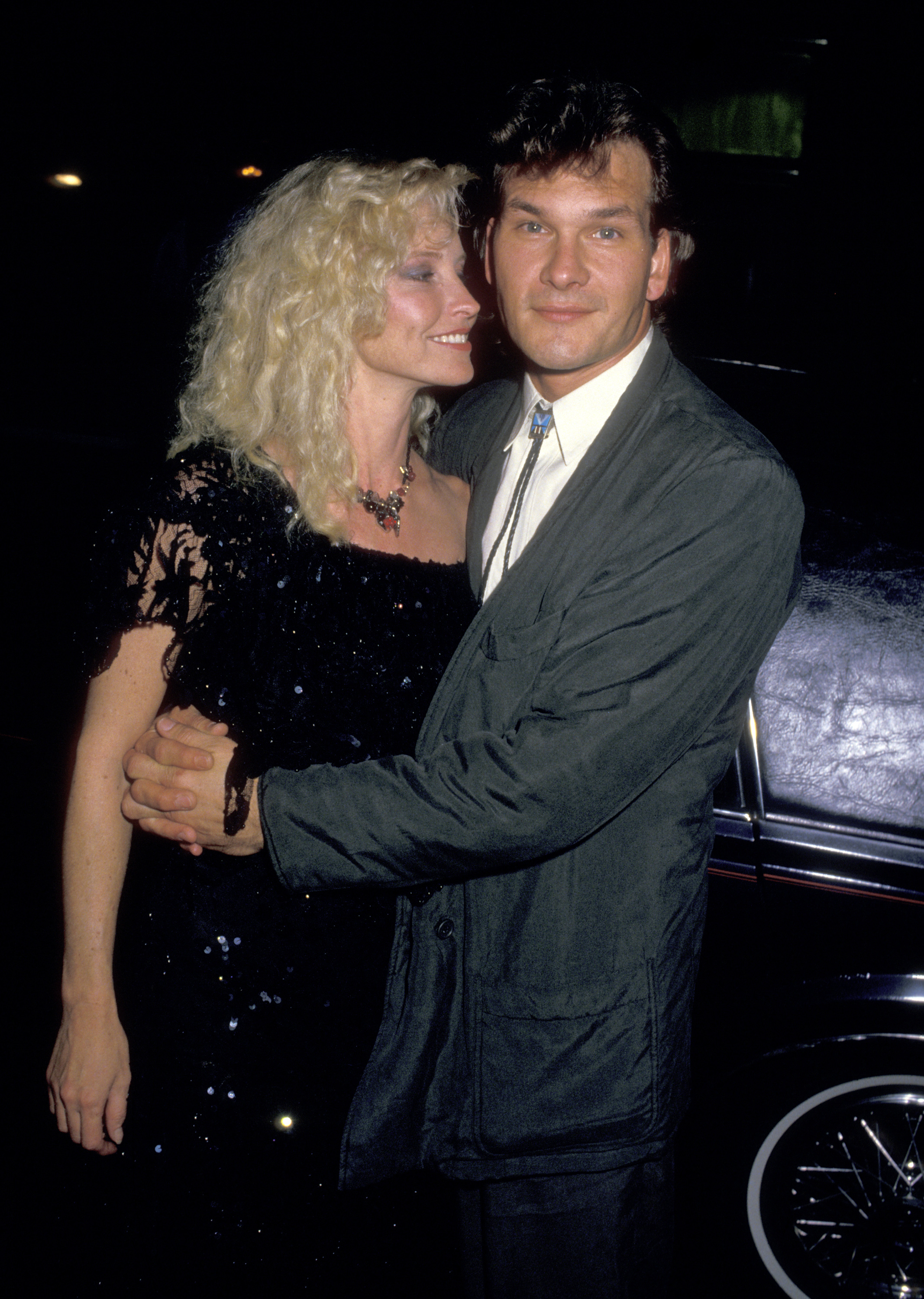 Lisa Niemi et Patrick Swayze à la première de "Dirty Dancing" le 17 août 1987 au Gemini Theater à New York | Source : Getty Images