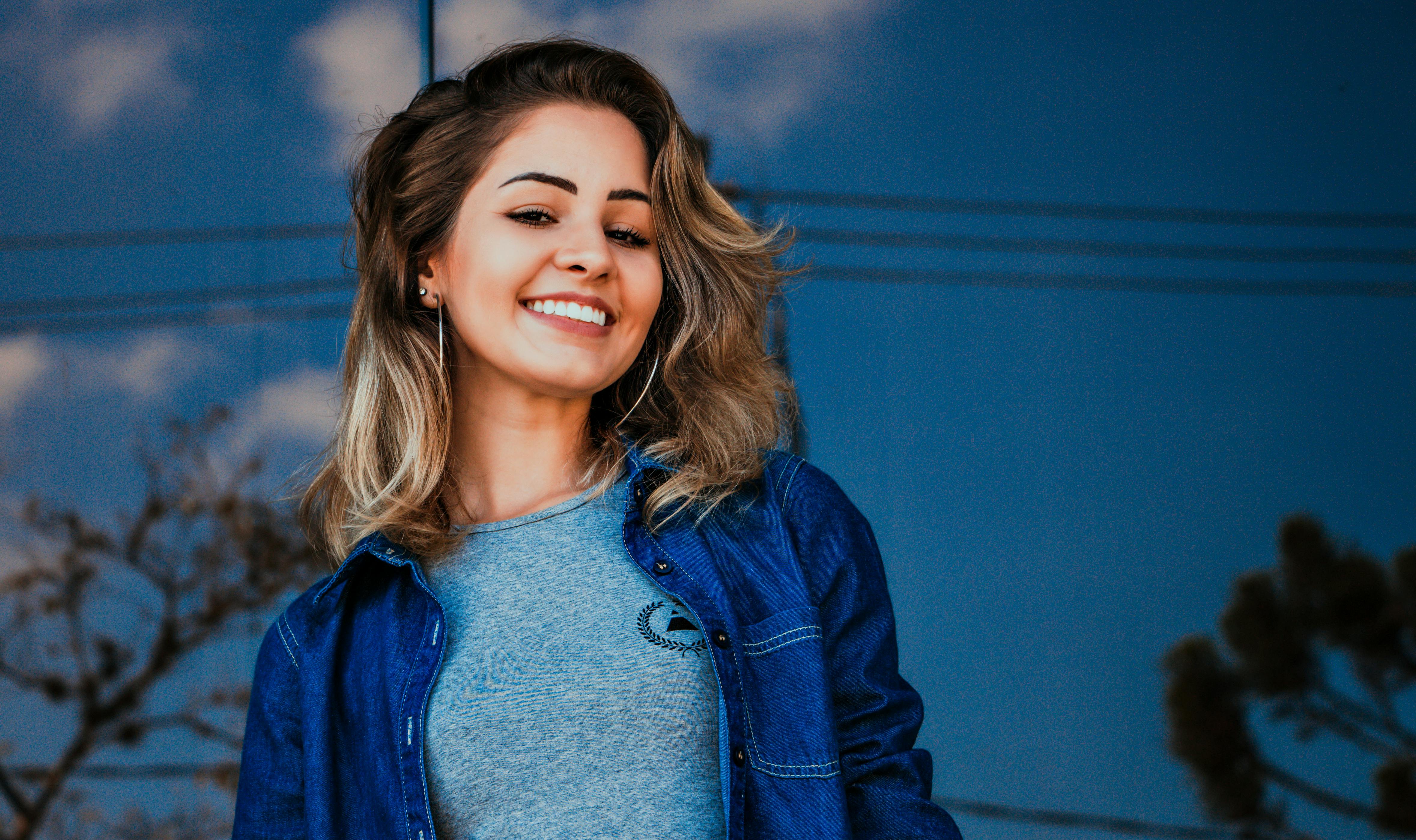 A smiling woman | Source: Pexels