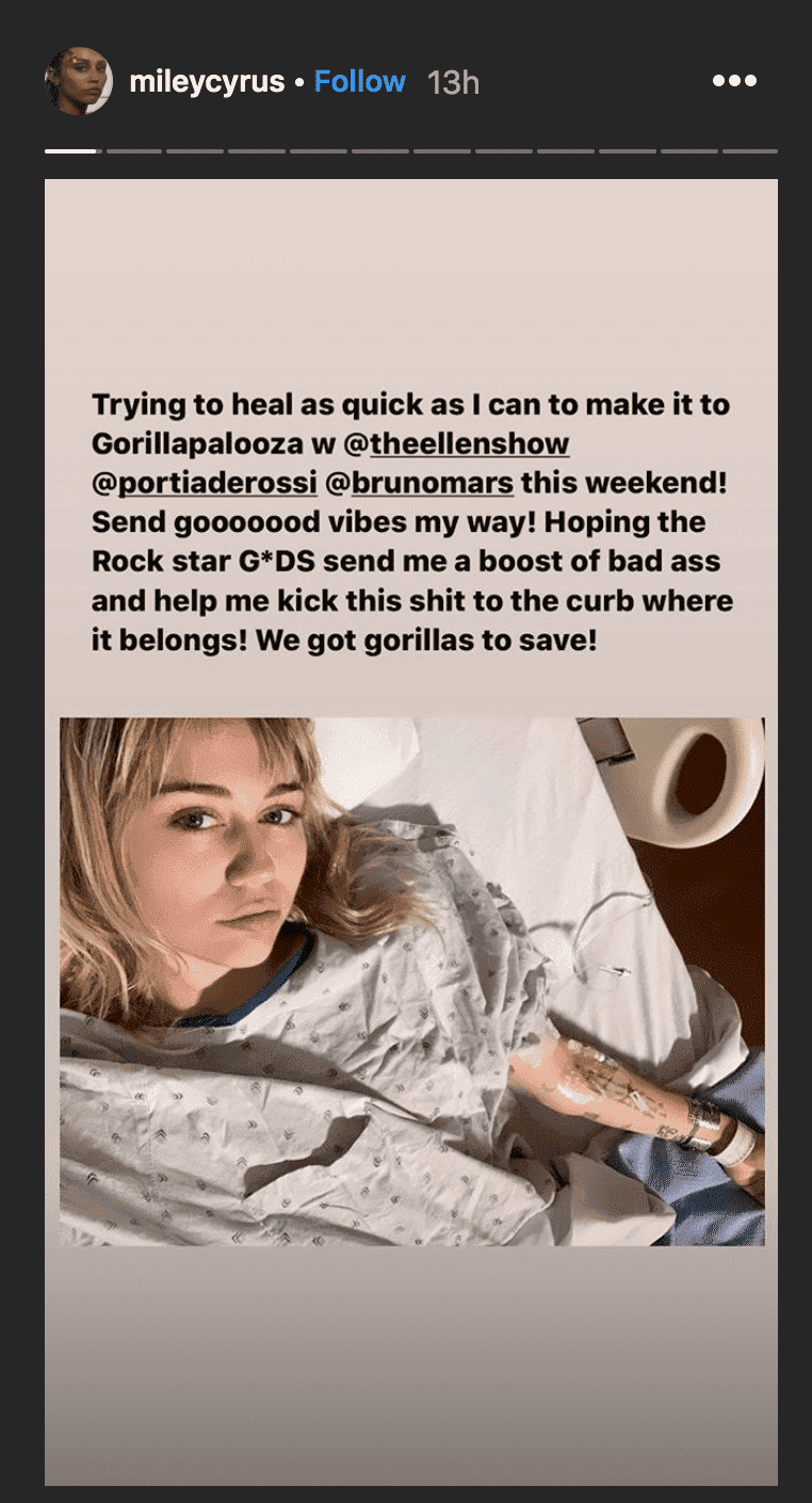 Miley Cyrus partage une photo de son lit d'hôpital | Source : instagram.com/mileycyrus