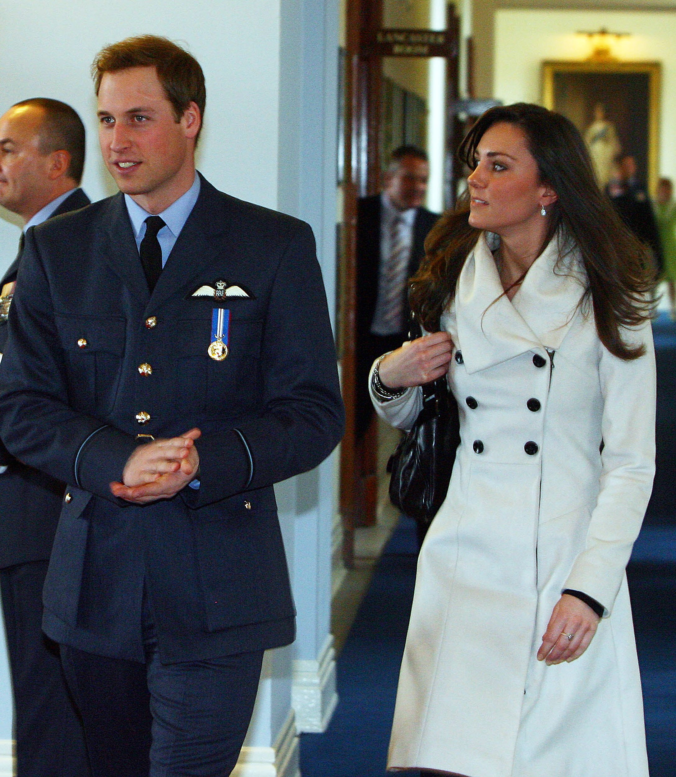 Le prince William et Kate Middleton lors de la cérémonie de remise des diplômes à RAF Cranwell le 11 avril 2008 | Source : Getty Images