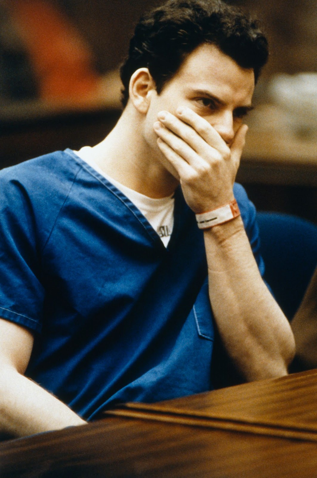 Erik Menendez au tribunal de Los Angeles le 9 mars 1994. | Source : Getty Images