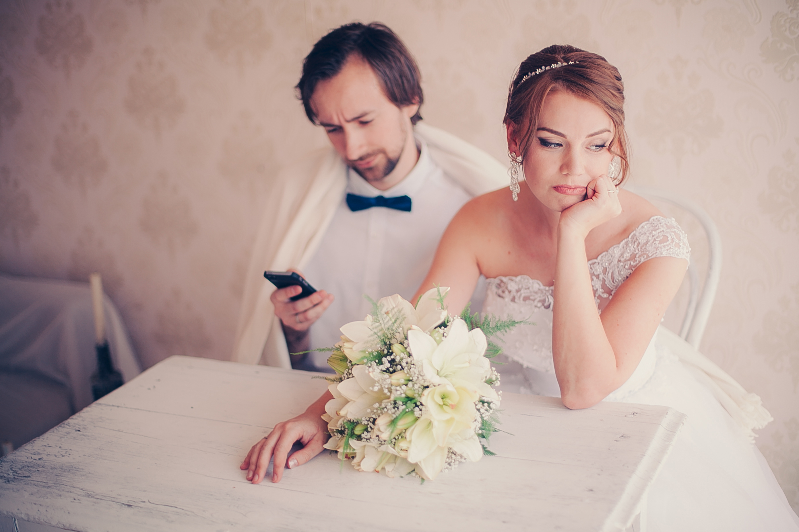 Mariés mécontents | Source : Shutterstock