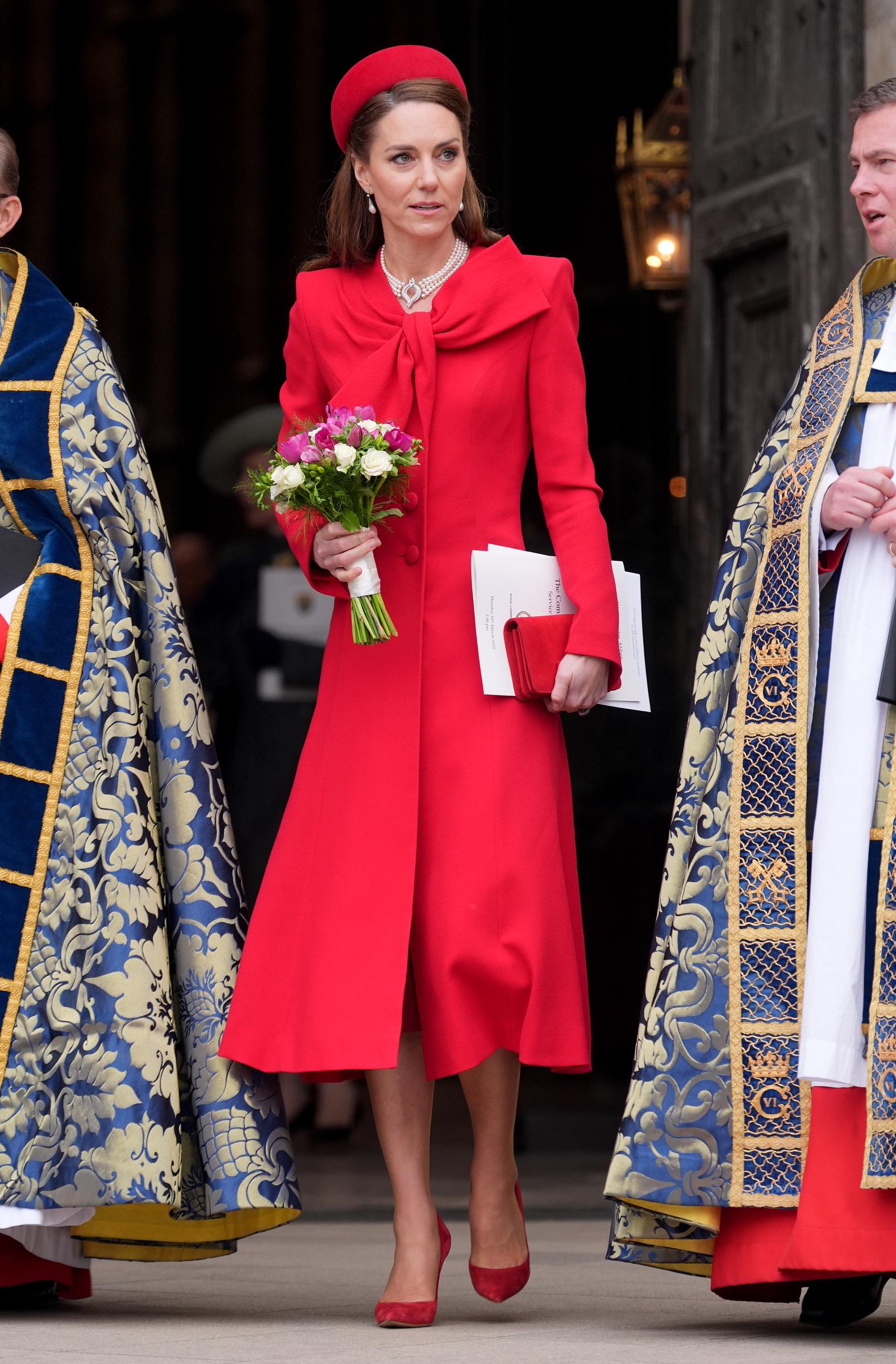 Catherine, princesse de Galles part après avoir assisté aux célébrations annuelles du Jour du Commonwealth à l'abbaye de Westminster, le 10 mars 2025 | Source : Getty Images