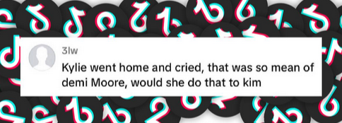 Commentaire d'un internaute sur les interactions entre Demi Moore et Kylie Jenner lors de la 82e édition des Golden Globe Awards, posté le 6 janvier 2025 | Source : Tiktok/goldenglobes