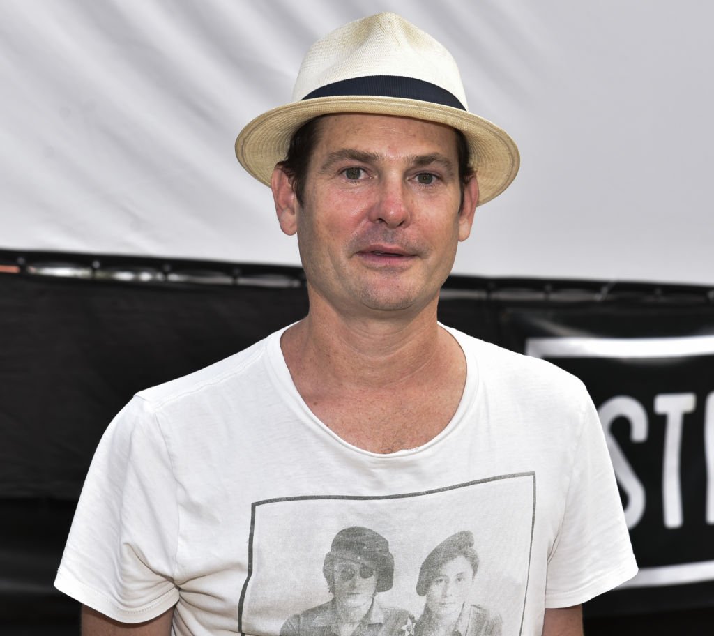 Henry Thomas pose pour un portrait lors de la projection spéciale de "Dirty Dancing" au Will Rogers State Historic Park le 2 septembre 2017. | Photo : Getty Images