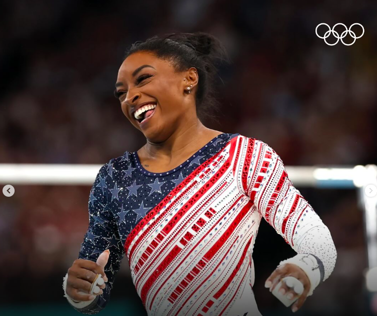 Simone Biles aux Jeux olympiques de Paris, postés le 30 juillet 2024 | Source : Instagram/olympics et usagym