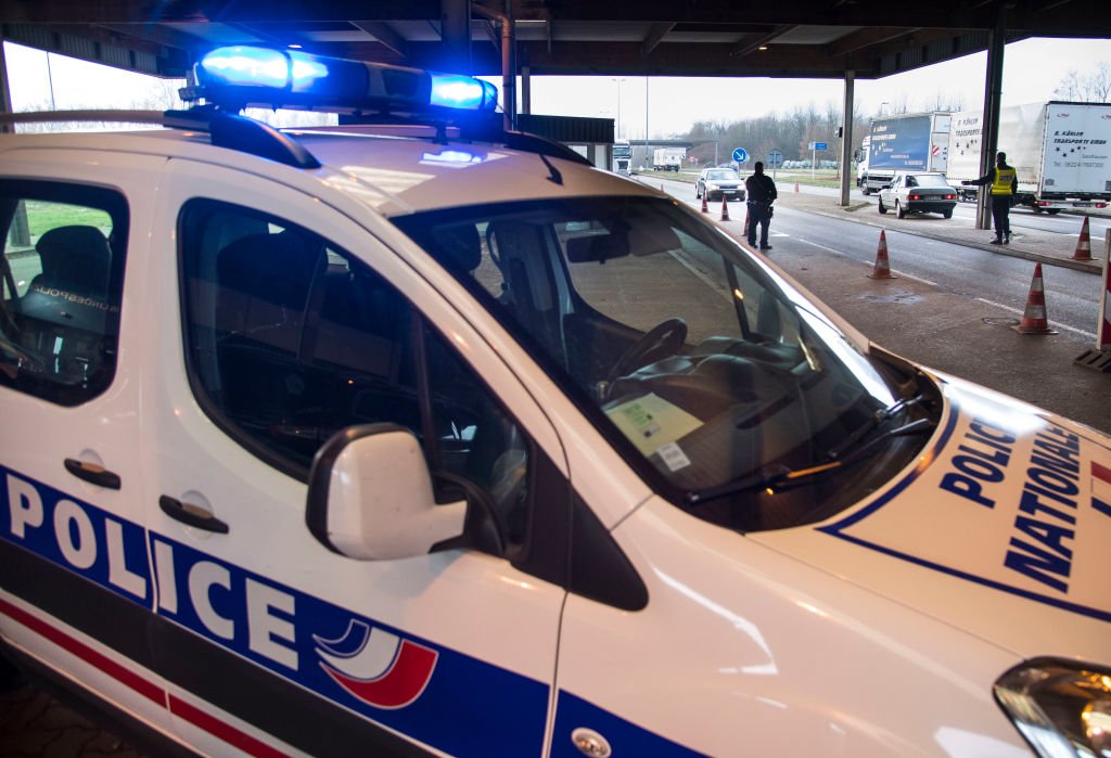 Voiture de la Police Française | Source : Getty Images 