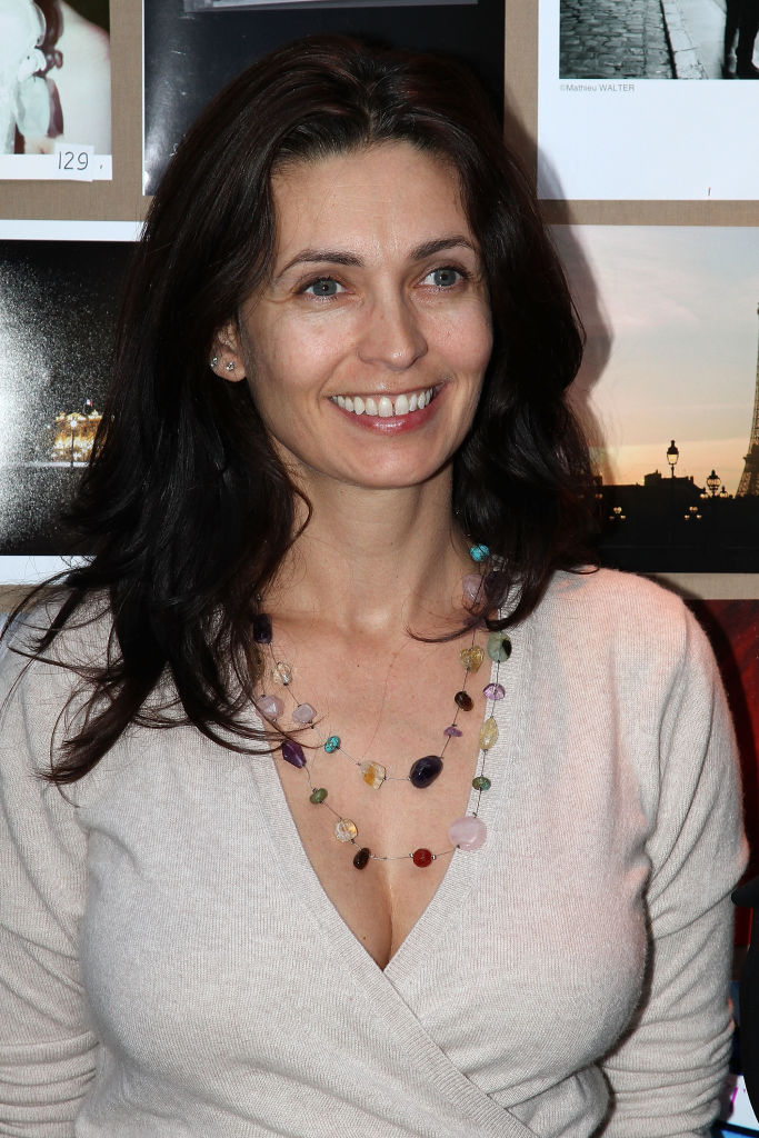 Adeline Blondieau participe au premier prix photo de l'Hôtel de Sers à l'Hôtel de Sers le 14 décembre 2011 à Paris, France. | Source : Getty Images