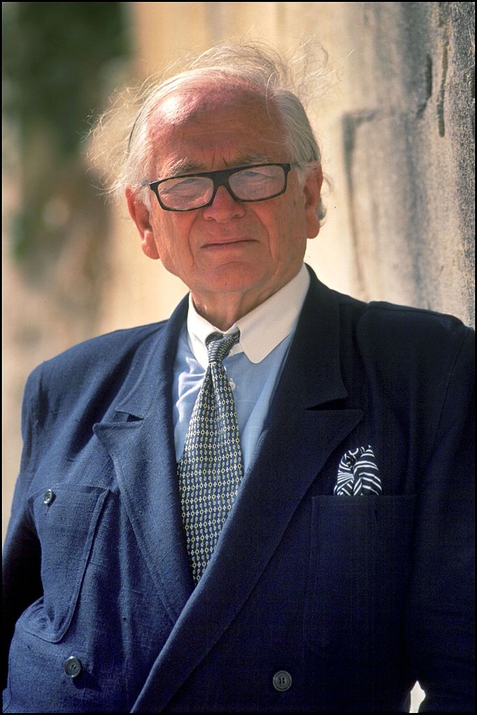 Le designer Pierre Cardin | source : Getty Images