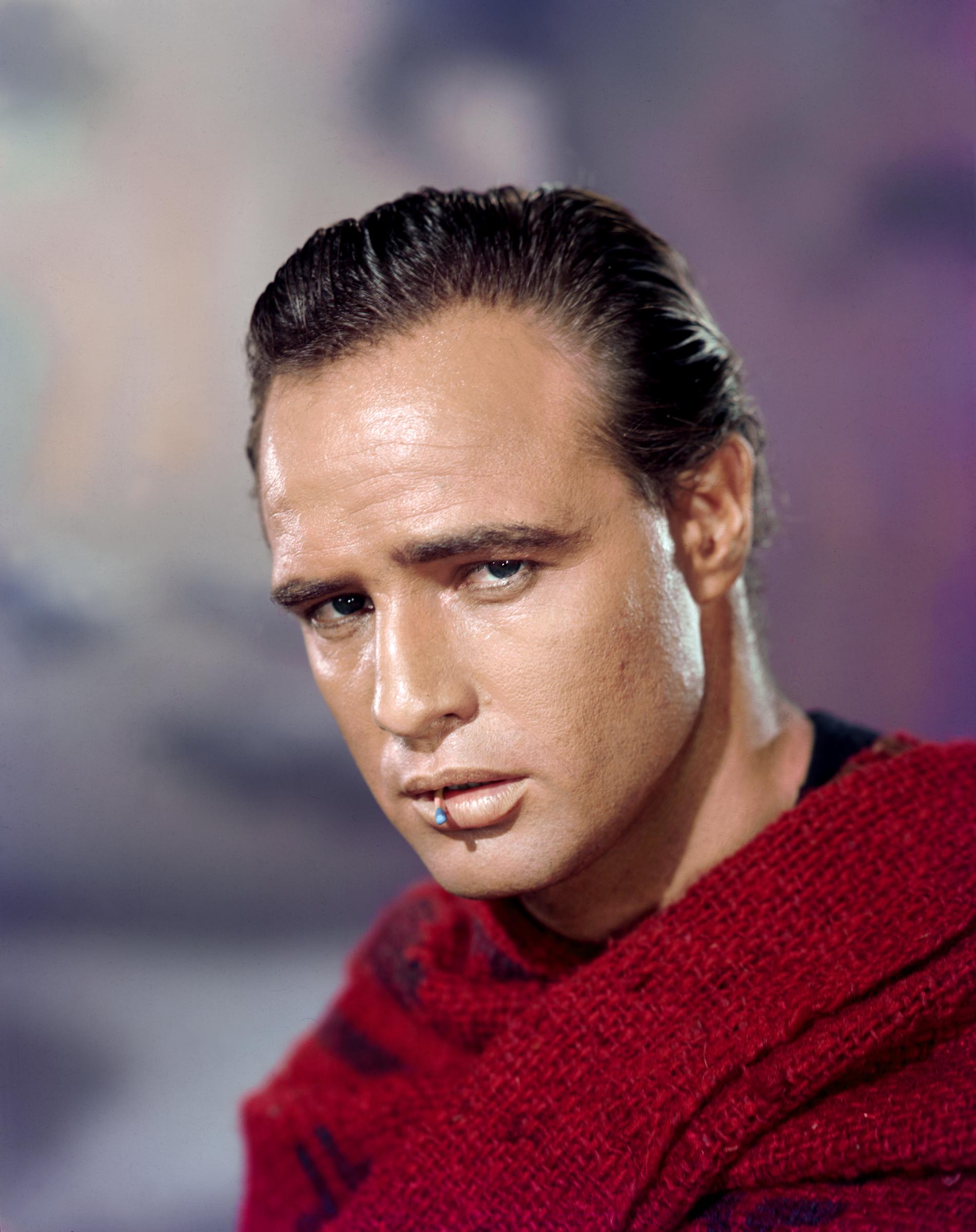 Marlon Brando sur le plateau de tournage de son film One-Eyed Jacks sorti en 1961 | Source : Getty Images