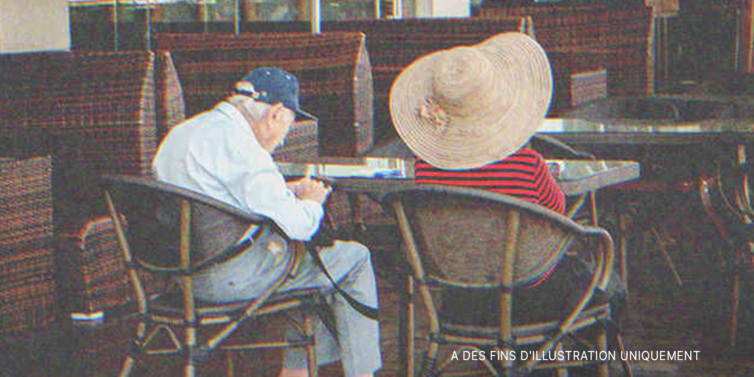 Un couple âgé | Source : Shutterstock.com