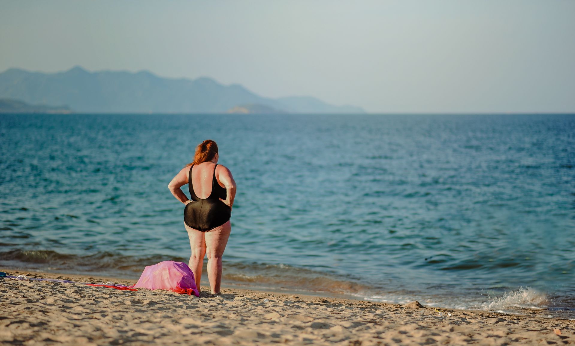Une femme à la plage | Source : Pexels