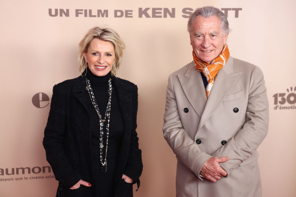 Sophie Davant et William Leymergie assistent à la première du film « Ma Mère, Dieu et Sylvie Vartan » au cinéma Pathé Palace, le 17 mars 2025 à Paris, en France I Source : Getty Images