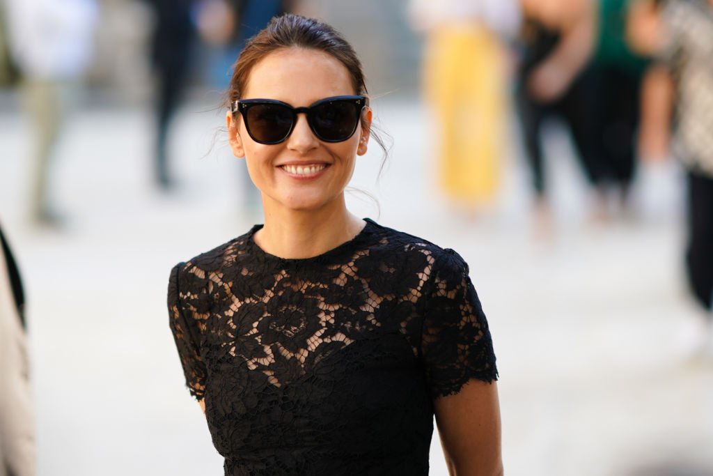 Virginie Ledoyen est vue, en dehors de Valentino, lors de la Semaine de la Haute Couture Automne/Hiver 2019/20, le 03 juillet 2019 à Paris, France. | Photo : Getty Images