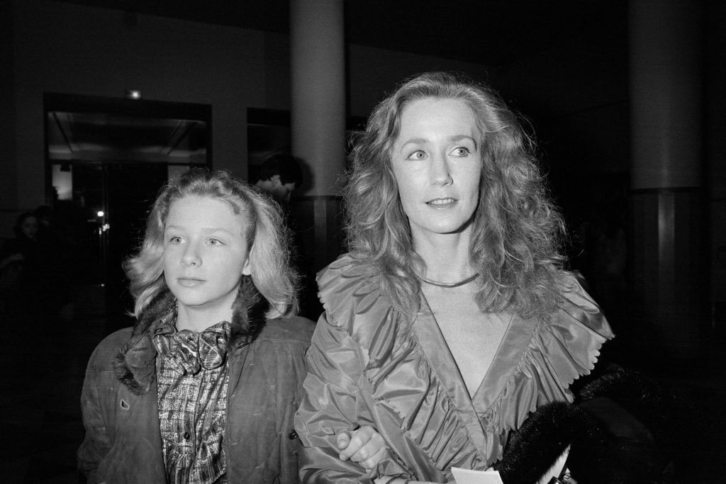 Brigitte Fossey (à droite) et sa fille Marie Adam lors de la 9e cérémonie des César du cinéma français à la salle Pleyel à Paris.