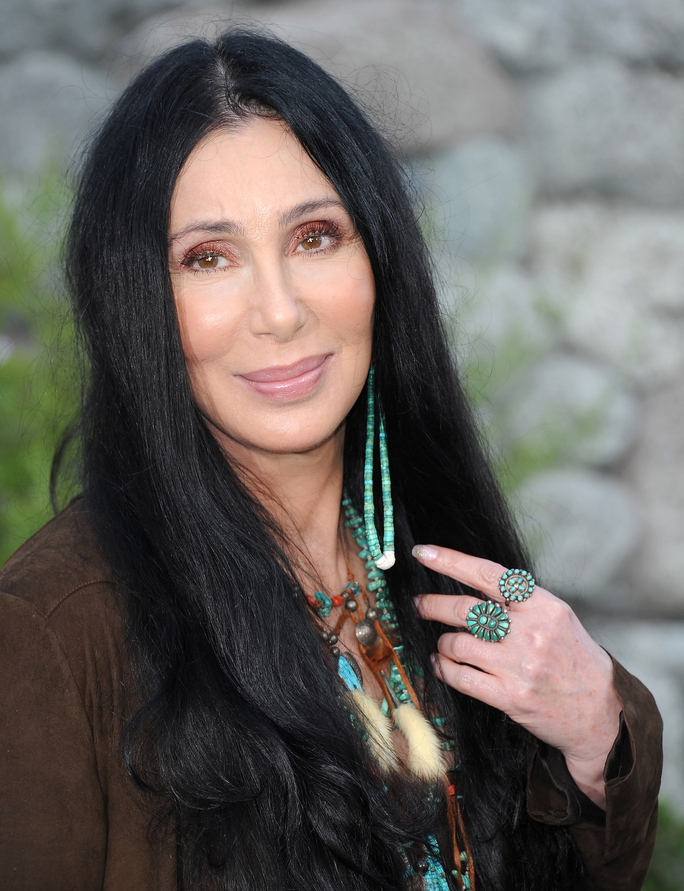 Cher arrive à la première de "The Zookeeper" au Regency Village Theatre le 6 juillet 2011, à Los Angeles, en Californie. | Source : Getty Images