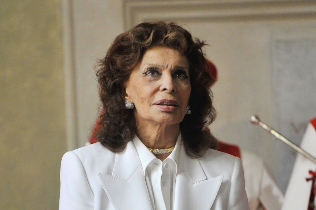 Sophia Loren reçoit les clés de la ville de Florence le 5 juin 2021 au Palazo Vecchio à Florence, en Italie. | Photo : Getty Images