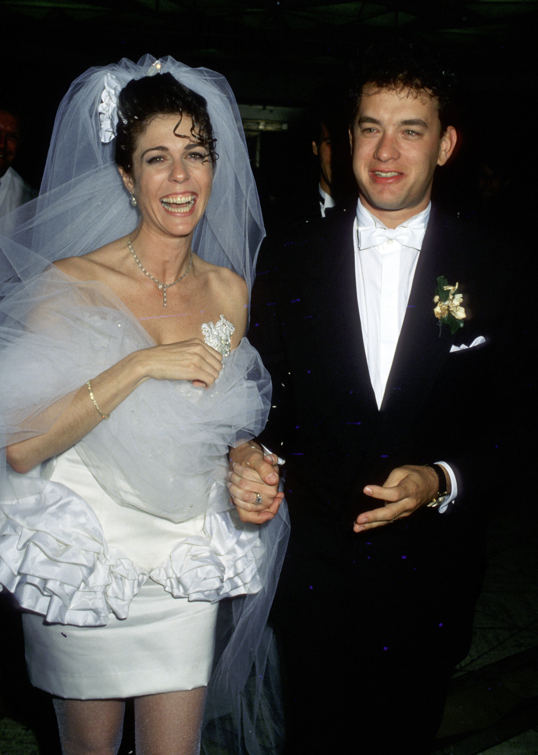 Rita Wilson et Tom Hanks durant la réception de leur mariage à Los Angeles, Californie | Source : Getty Images