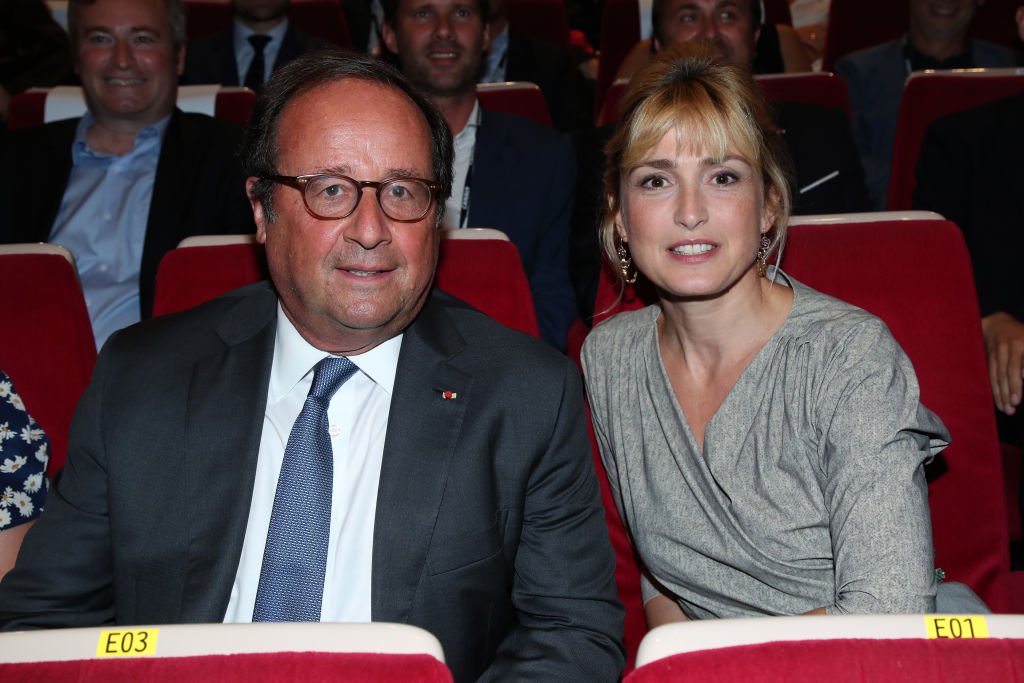 François Hollande et Julie Gayet participent au 12ème Festival du film francophone d'Angoulême : Premier jour - Cérémonie d'ouverture - le 20 août 2019 à Angoulême, France. | Photo : Getty Images
