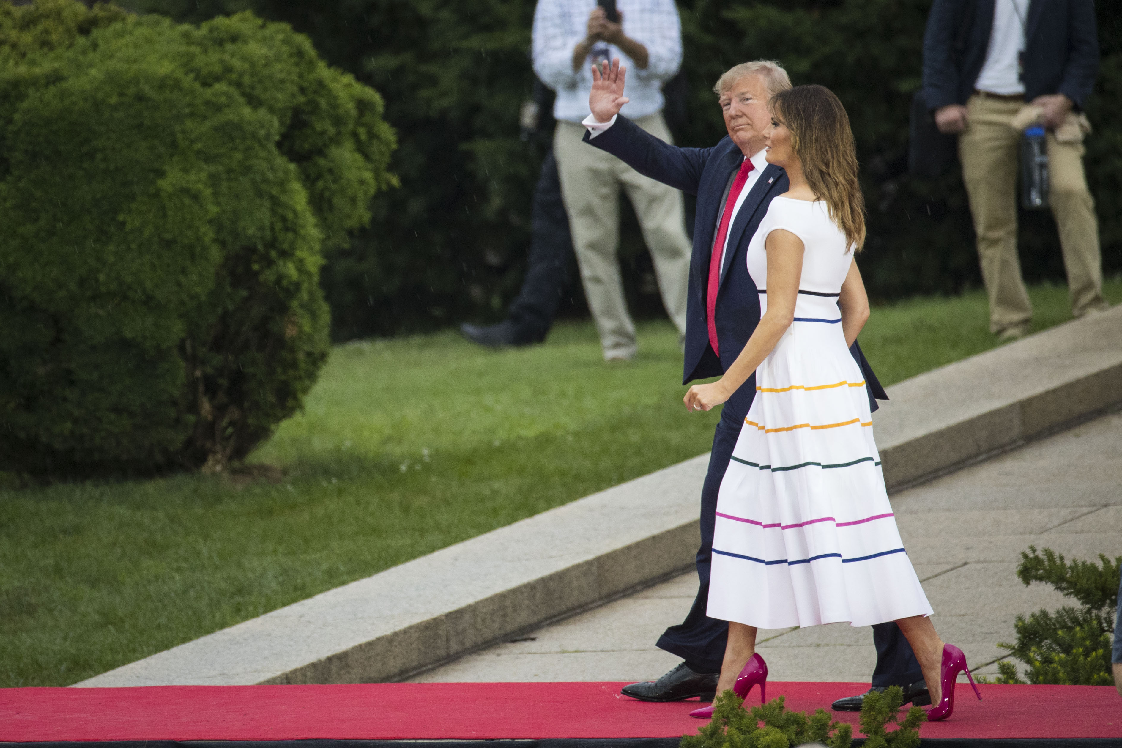 Donald Trump et la première dame Melania Trump lors de la cérémonie " Salute to America " le 4 juillet 2019 à Washington, DC. | Photo : Getty Images