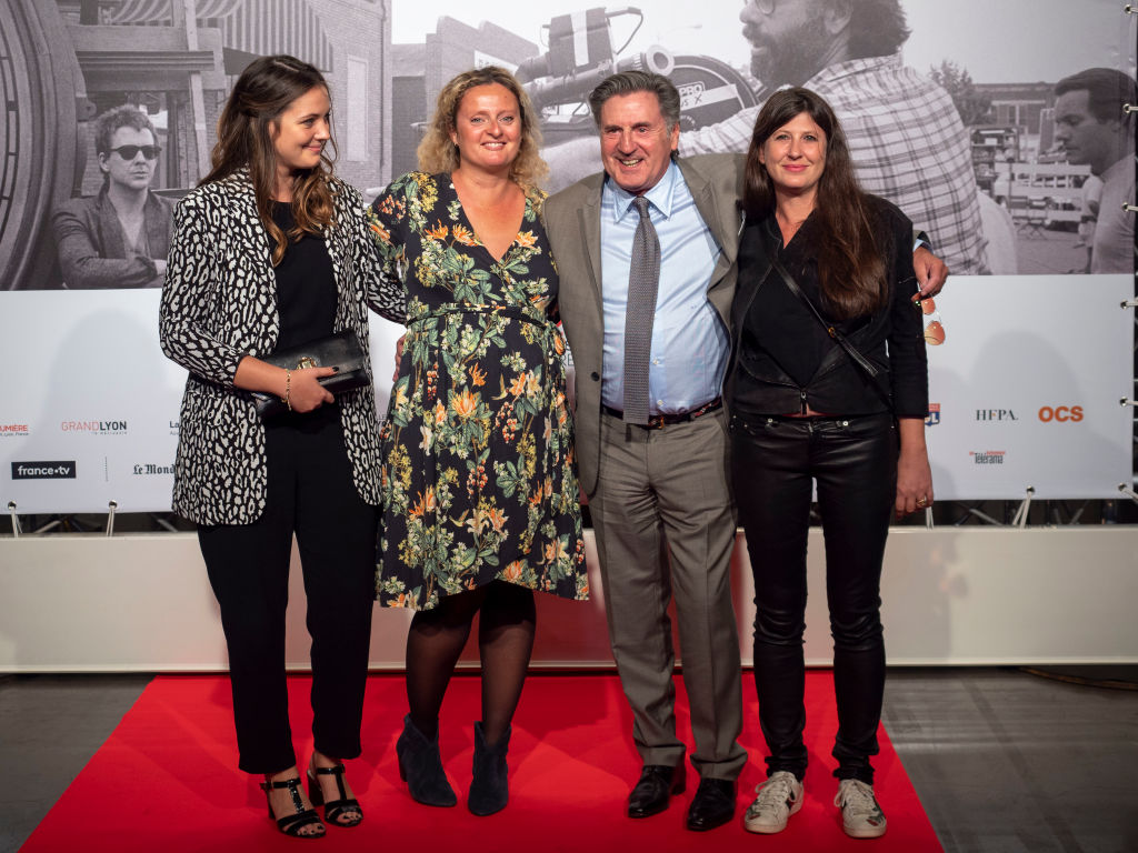 Nelly Auteuil, Aurore Auteuil, Daniel Auteuil et Aude Ambroggi assistent à la cérémonie d'ouverture du 11e Festival du film Lumière, le 12 octobre 2019 à Lyon, en France. | Photo : Getty Images