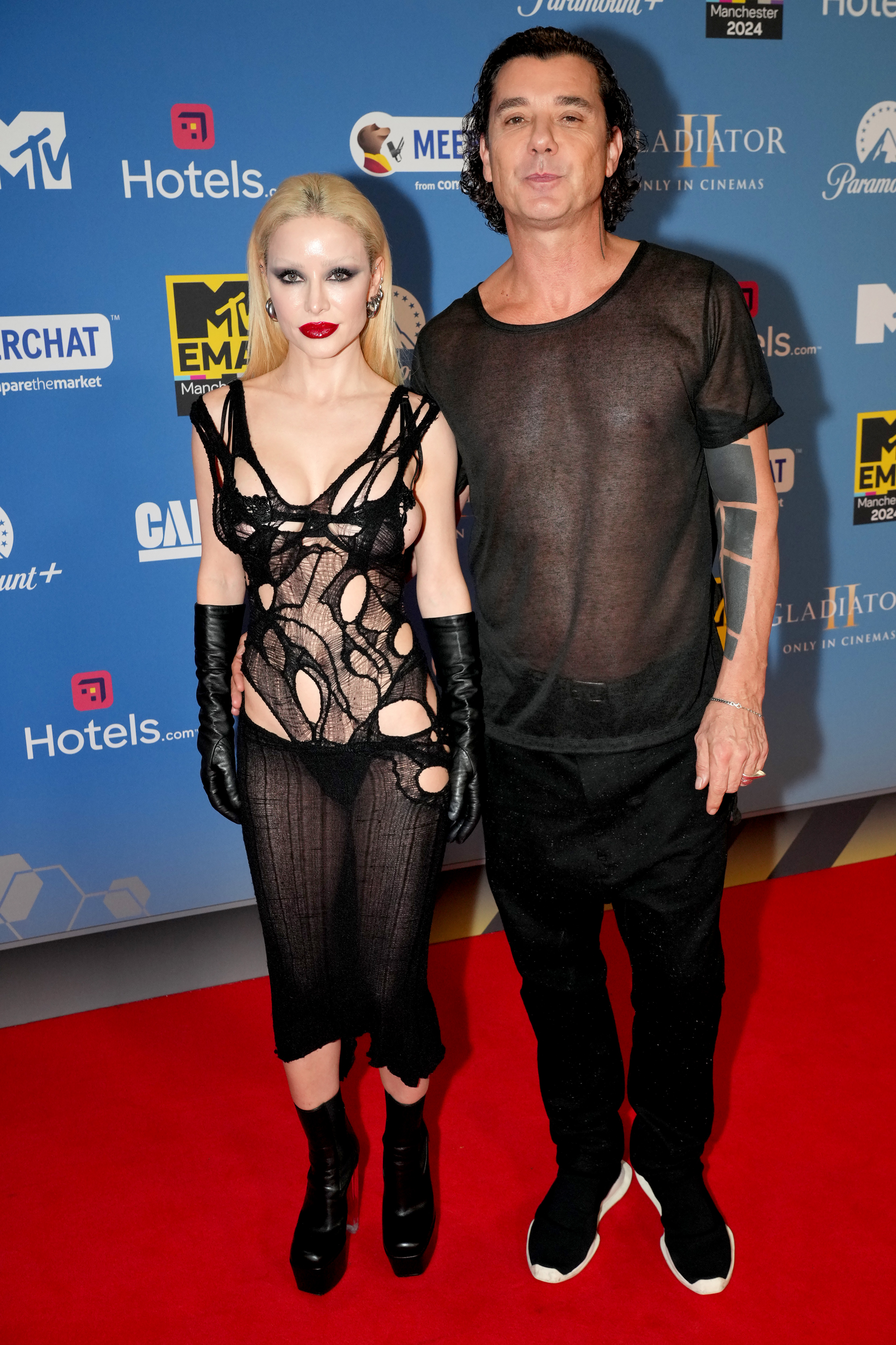 Xhoana Xheneti et Gavin Rossdale assistent aux MTV EMAs 2024 qui se déroulent au Co-op Live à Manchester, en Angleterre, le 10 novembre 2024 | Source : Getty Images