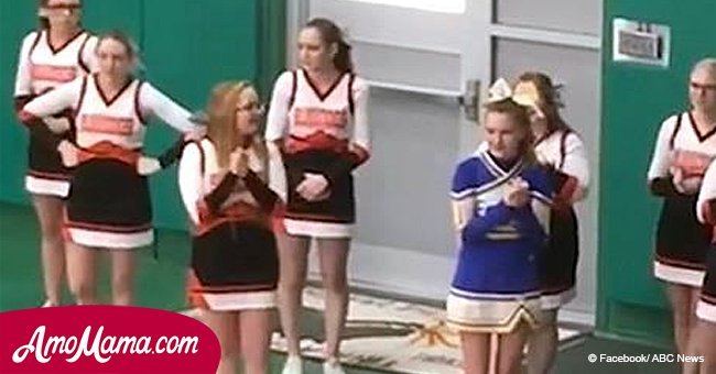Ces cheerleaders se sont mises aux côtés d'une fille supportant l'équipe rivale. Heureusement, leurs agissements ont été filmés et partagés