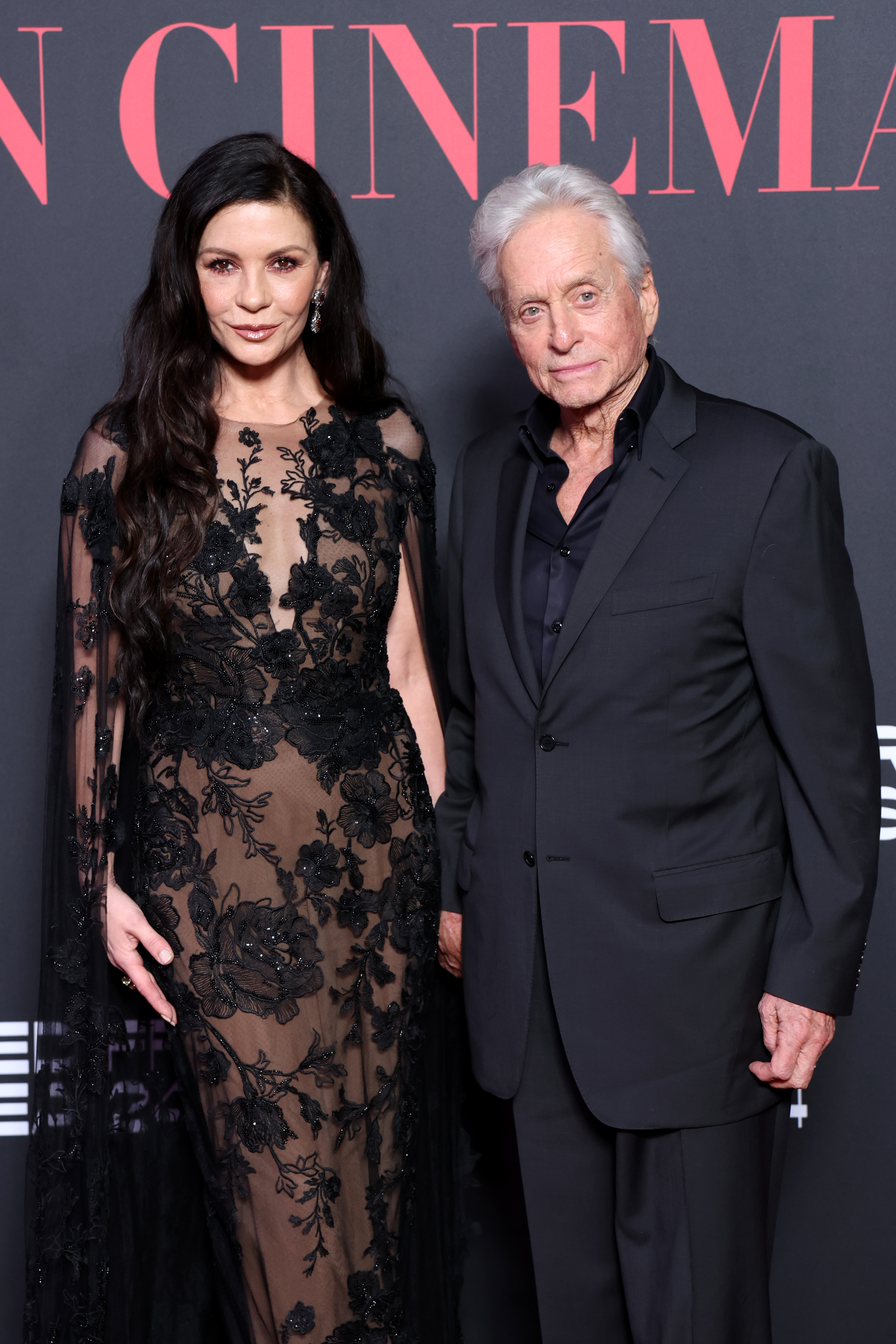 Catherine Zeta-Jones et Michael Douglas à Women in Cinema lors du Festival international du film de la mer Rouge 2024 au Jeddah Yacht Club le 6 décembre en Arabie saoudite. | Source : Getty Images
