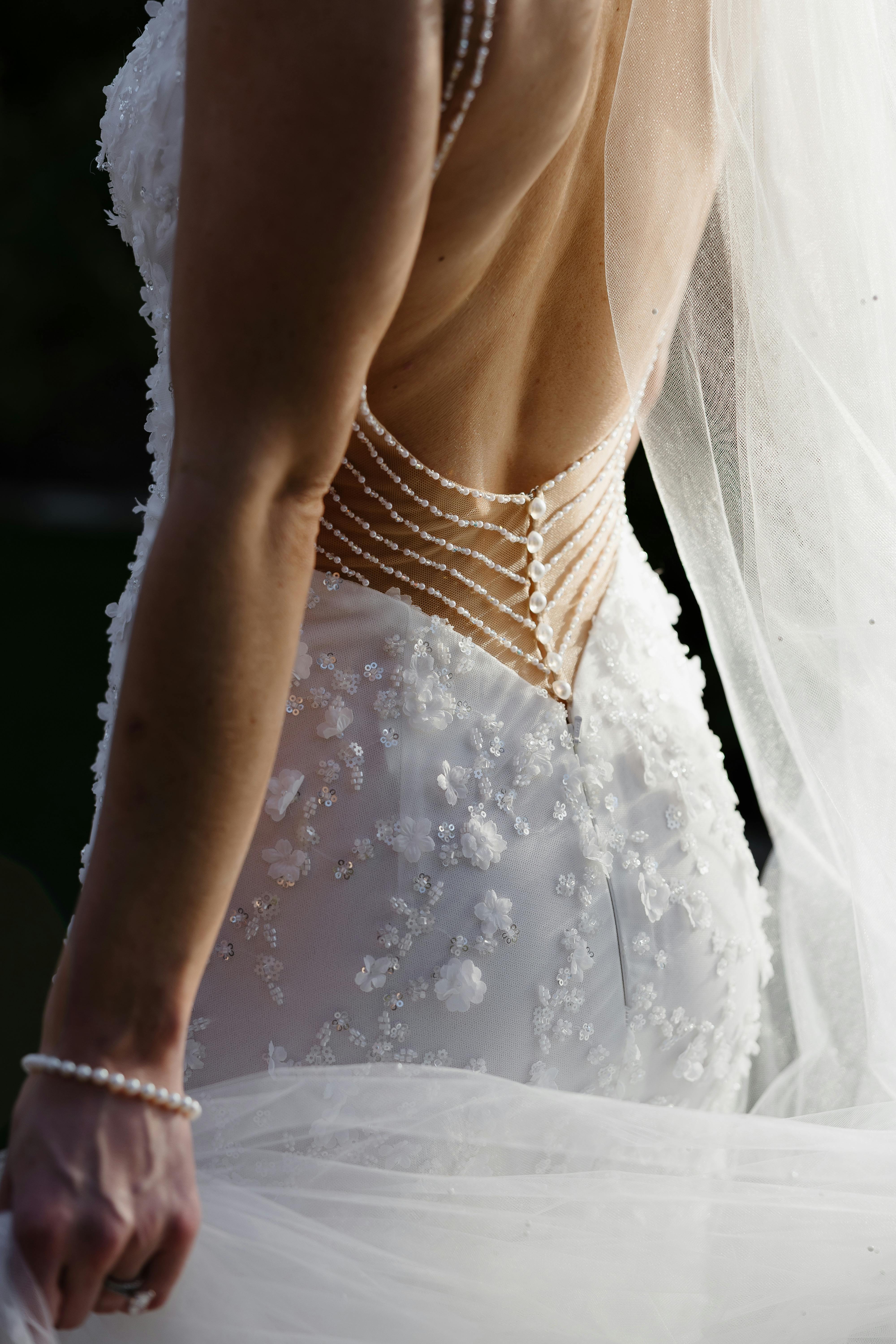 Une femme en robe de mariée | Source : Pexels
