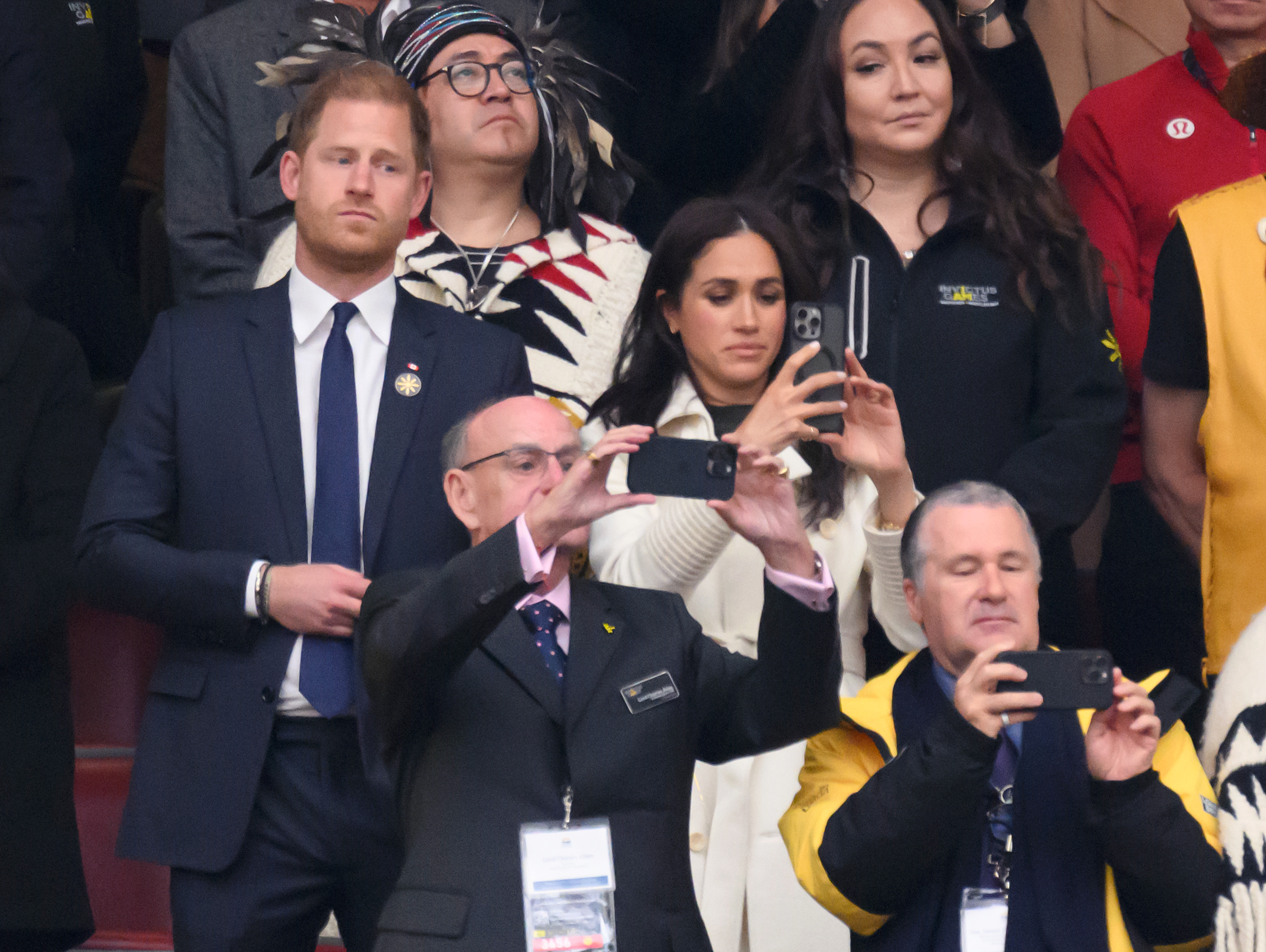 Le prince Harry et Meghan Markle lors de la cérémonie d'ouverture des 2025 Invictus Games à BC Place le 8 février à Vancouver, en Colombie-Britannique, au Canada. | Source : Getty Images