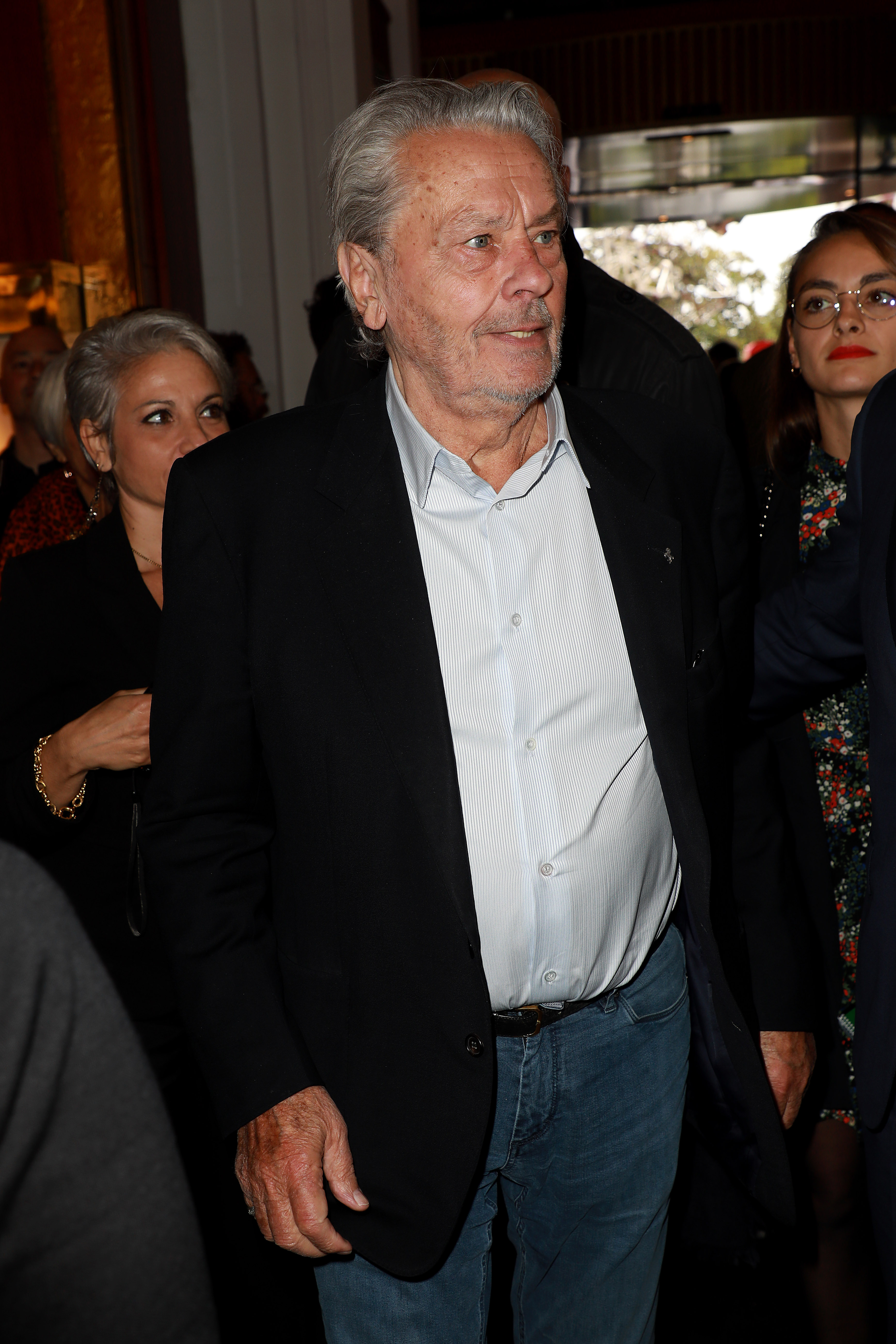 Alain Delon à l'hôtel Le Majestic lors de la 72e édition du Festival de Cannes, le 18 mai 2019, en France. | Source : Getty Images