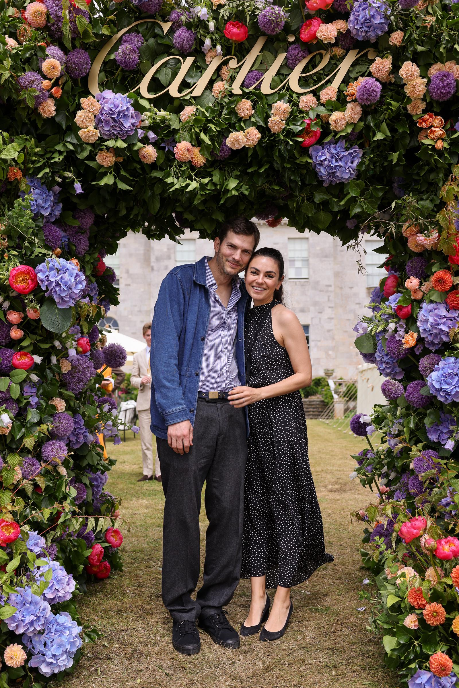 Ashton Kutcher et Mila Kunis à la soirée Cartier Style Et Luxe au Goodwood Festival of Speed à Chichester, en Angleterre, le 14 juillet 2024 | Source : Getty Images