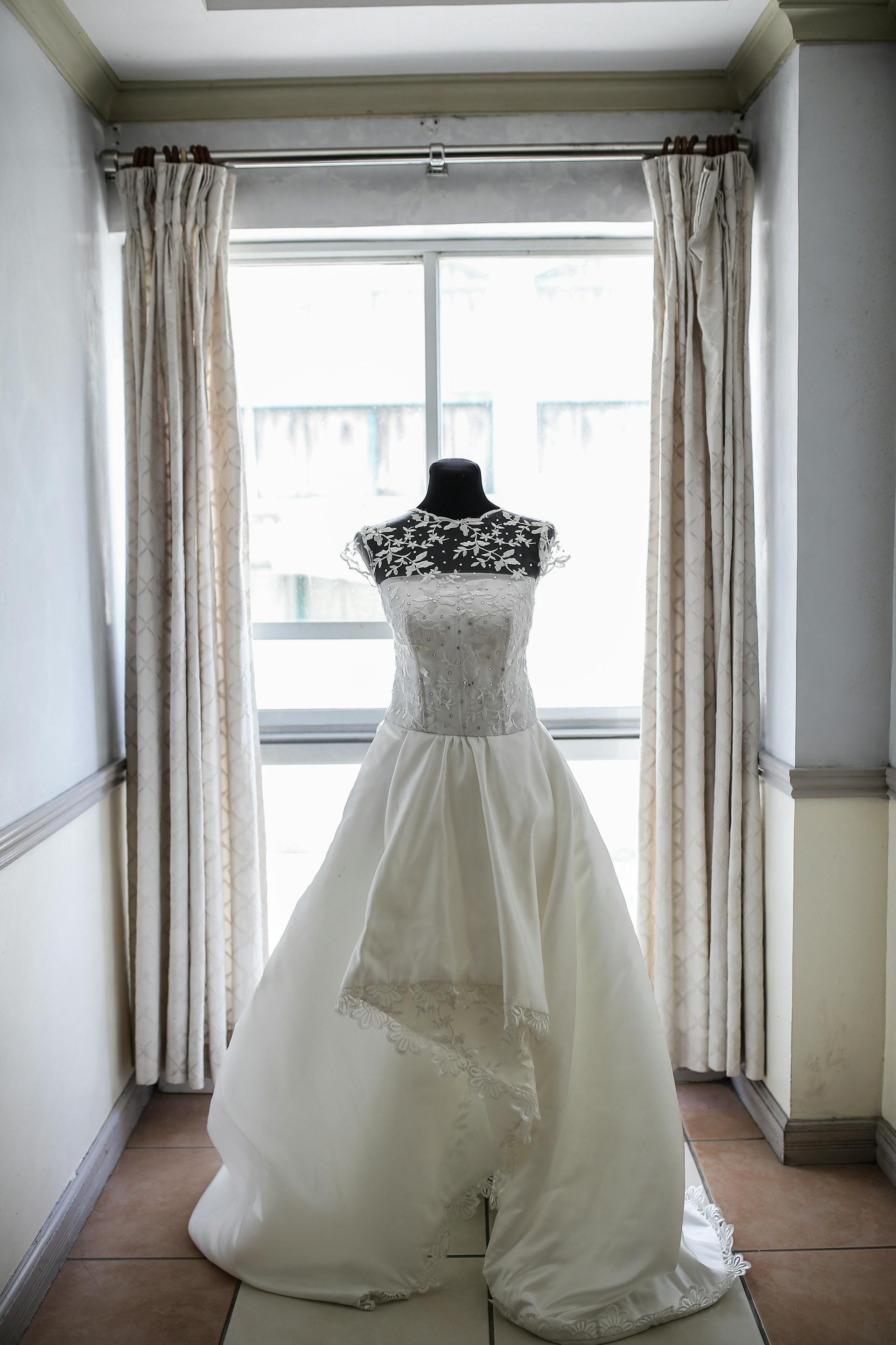 Une robe de mariée sur un mannequin | Source : Pexels