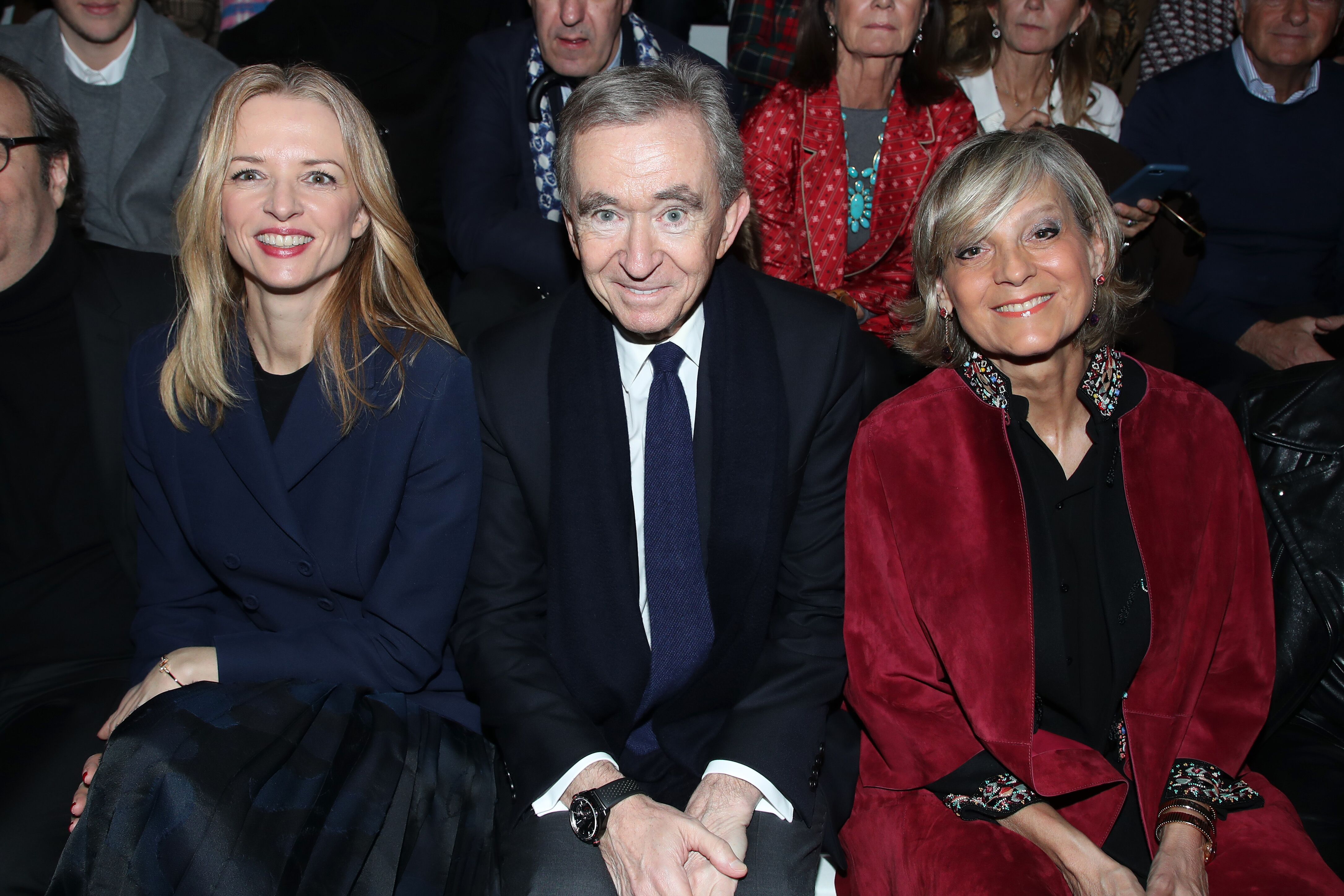 Delphine Arnault, Bernard Arnault et son épouse Helene Arnault à Paris, France. | Photo : Getty Images