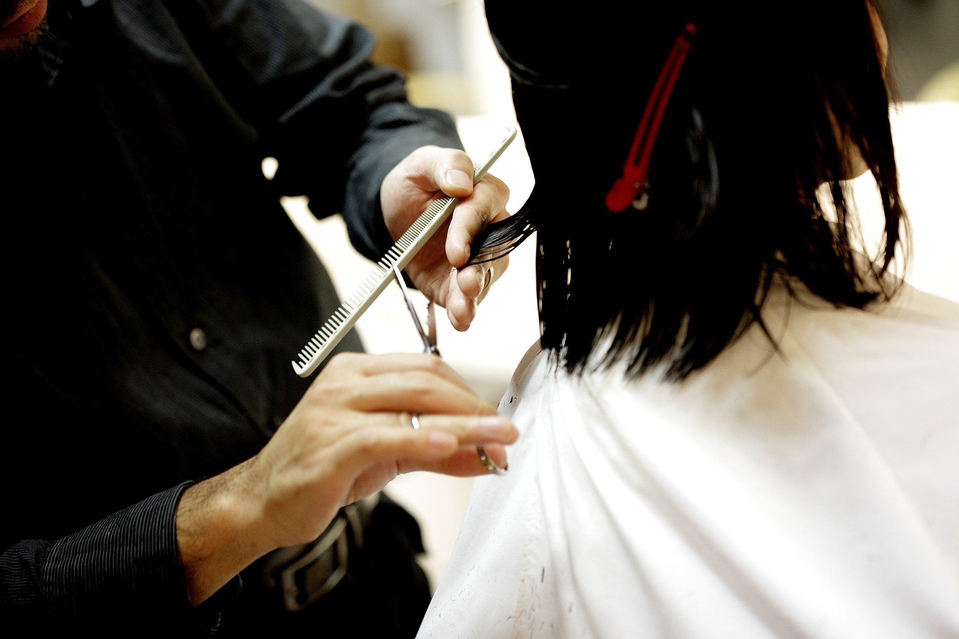 Coupe de cheveux au salon de beauté | Photo : Pixabay