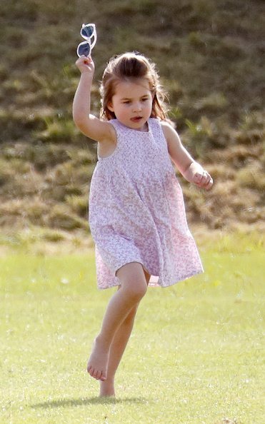 La princesse Charlotte au Beaufort Polo Club le 10 juin 2018 à Gloucester, Angleterre | Photo : Getty Images