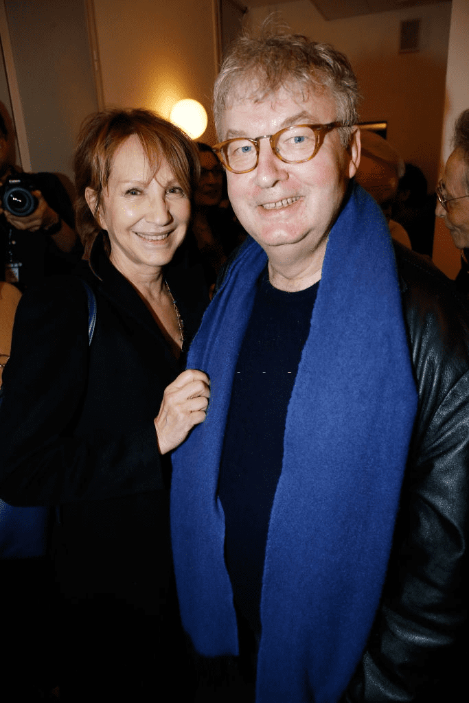 Nathalie Baye et Dominique Besnehard assistent au "Nana Mouskouri Forever Young Tour 2018" à la Salle Pleyel le 8 mars 2018 à Paris, France. | Photo : Getty Images