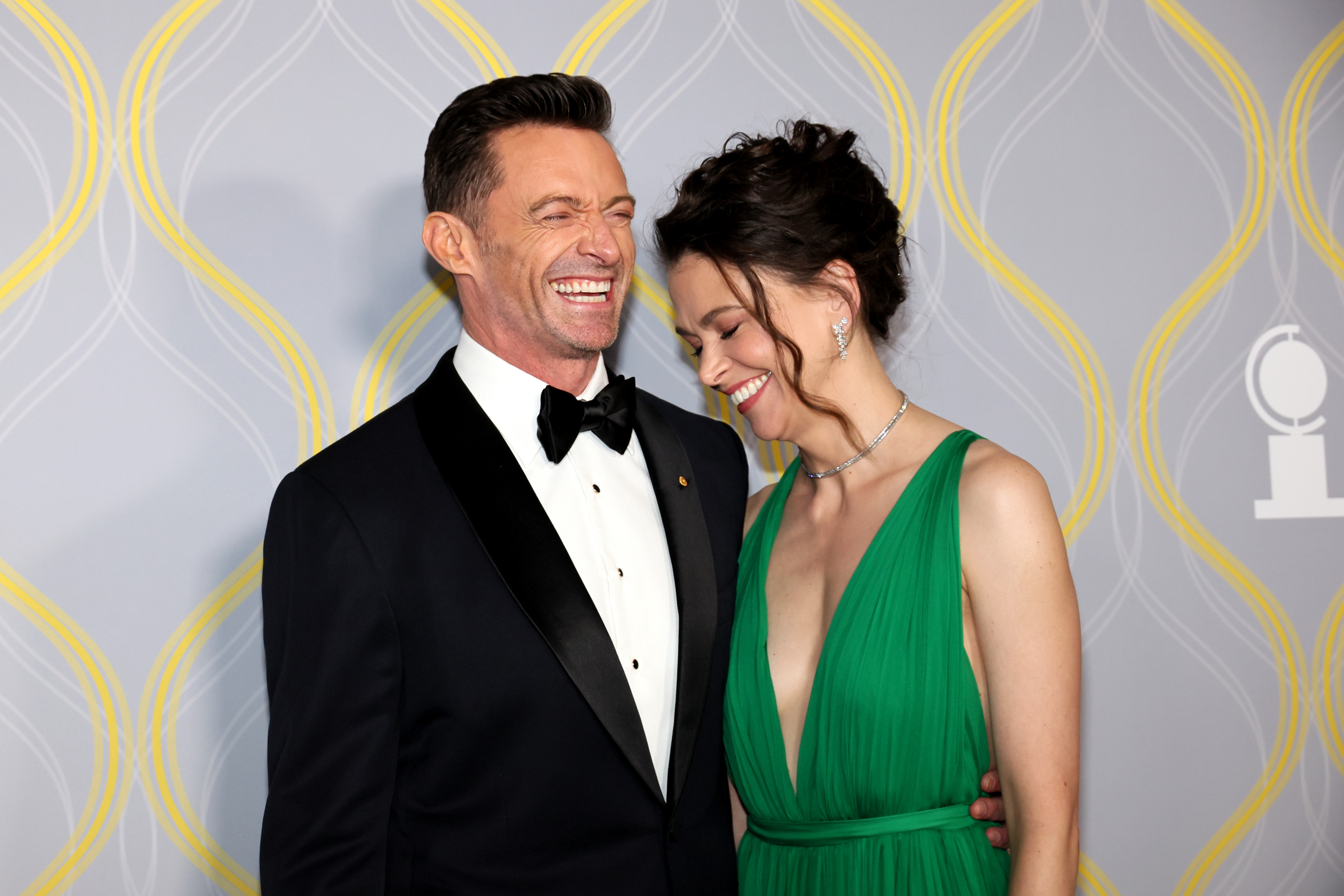 Hugh Jackman et Sutton Foster assistent à la 75e cérémonie annuelle des Tony Awards au Radio City Music Hall de New York, le 12 juin 2022 | Source : Getty Images