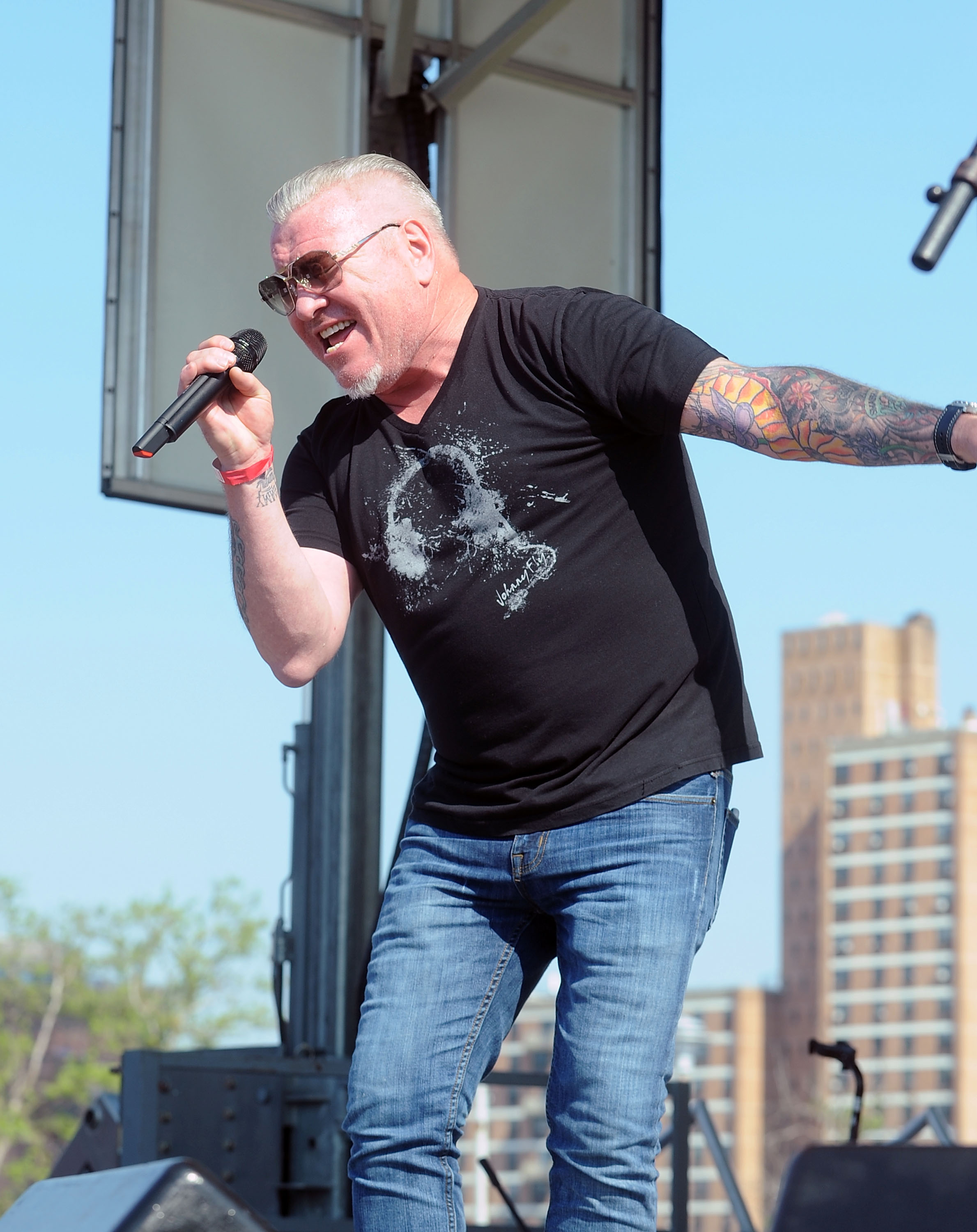 Steve Harwell se produit lors de l'événement WCBS FM Shannon In The Morning Summer Blastoff à New York, 2018 | Source : Getty Images