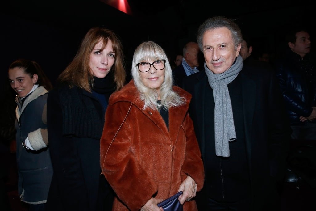 Stéfanie Jarre, sa mère Dany Saval et Michel Drucker. | Photo : Getty Images