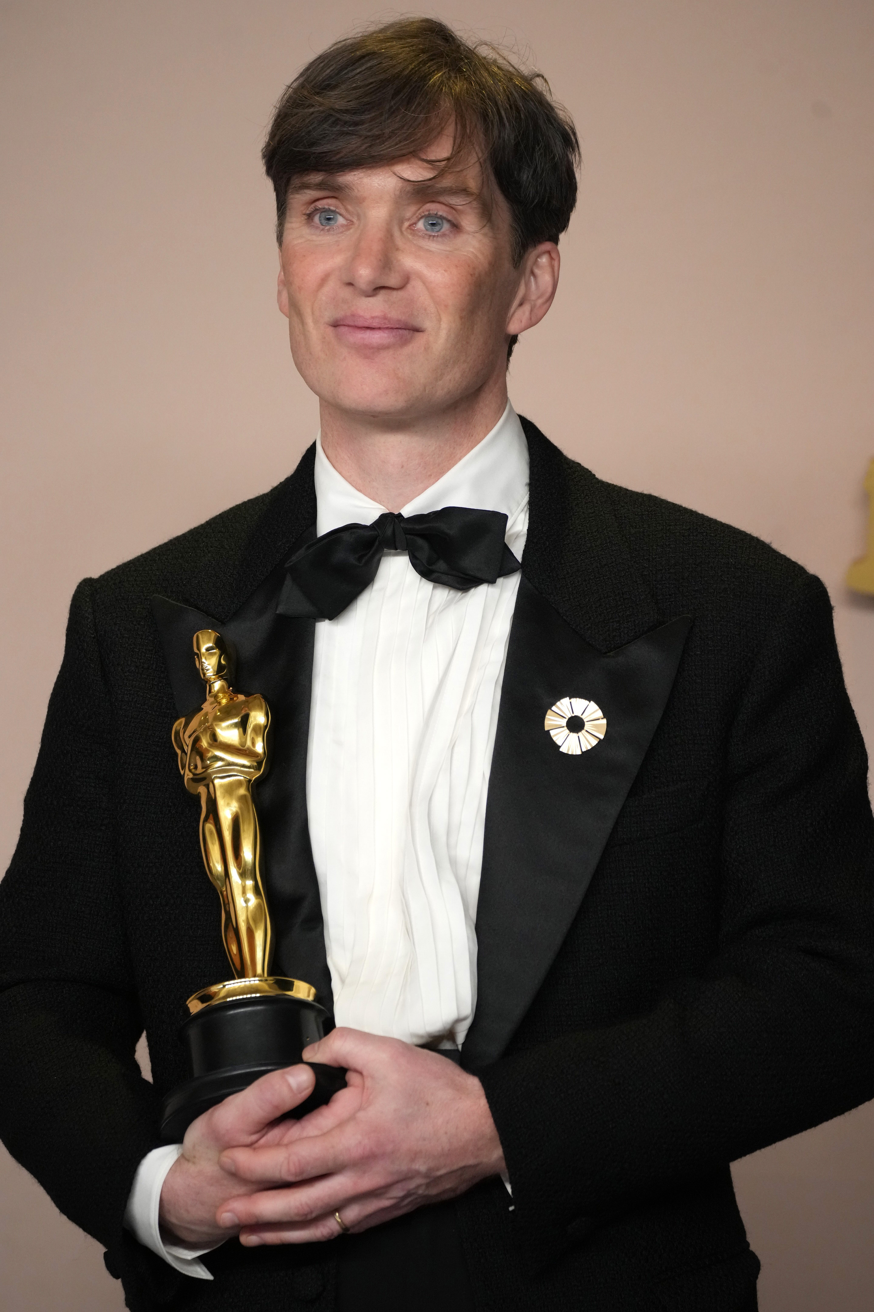 Cillian Murphy, lauréat du prix du meilleur acteur dans un rôle principal pour "Oppenheimer", sur scène lors de la 96e cérémonie annuelle des Oscars, le 10 mars 2024, à Hollywood, en Californie. | Source : Getty Images