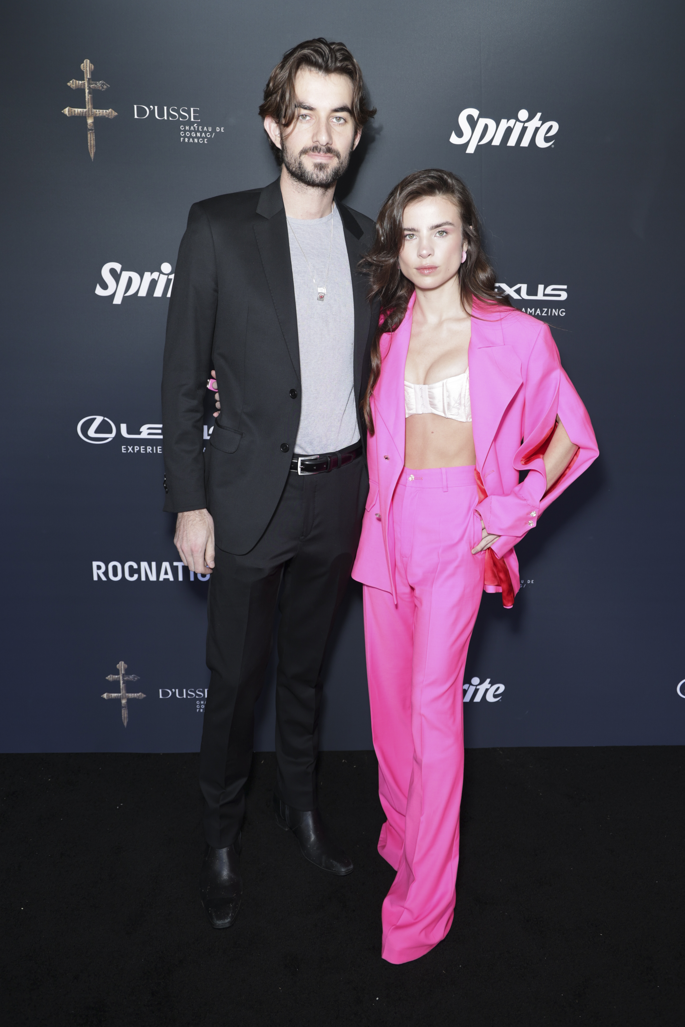 Conor Kennedy et Giulia Be au Brunch de Roc Nation à Bel Air, en Californie, le 4 février 2023 | Source : Getty Images