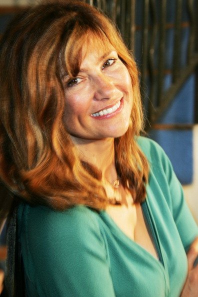 Florence Pernel pendant le Festival de Fiction TV de Saint-Tropez 2006 . | Photo : Getty Image.