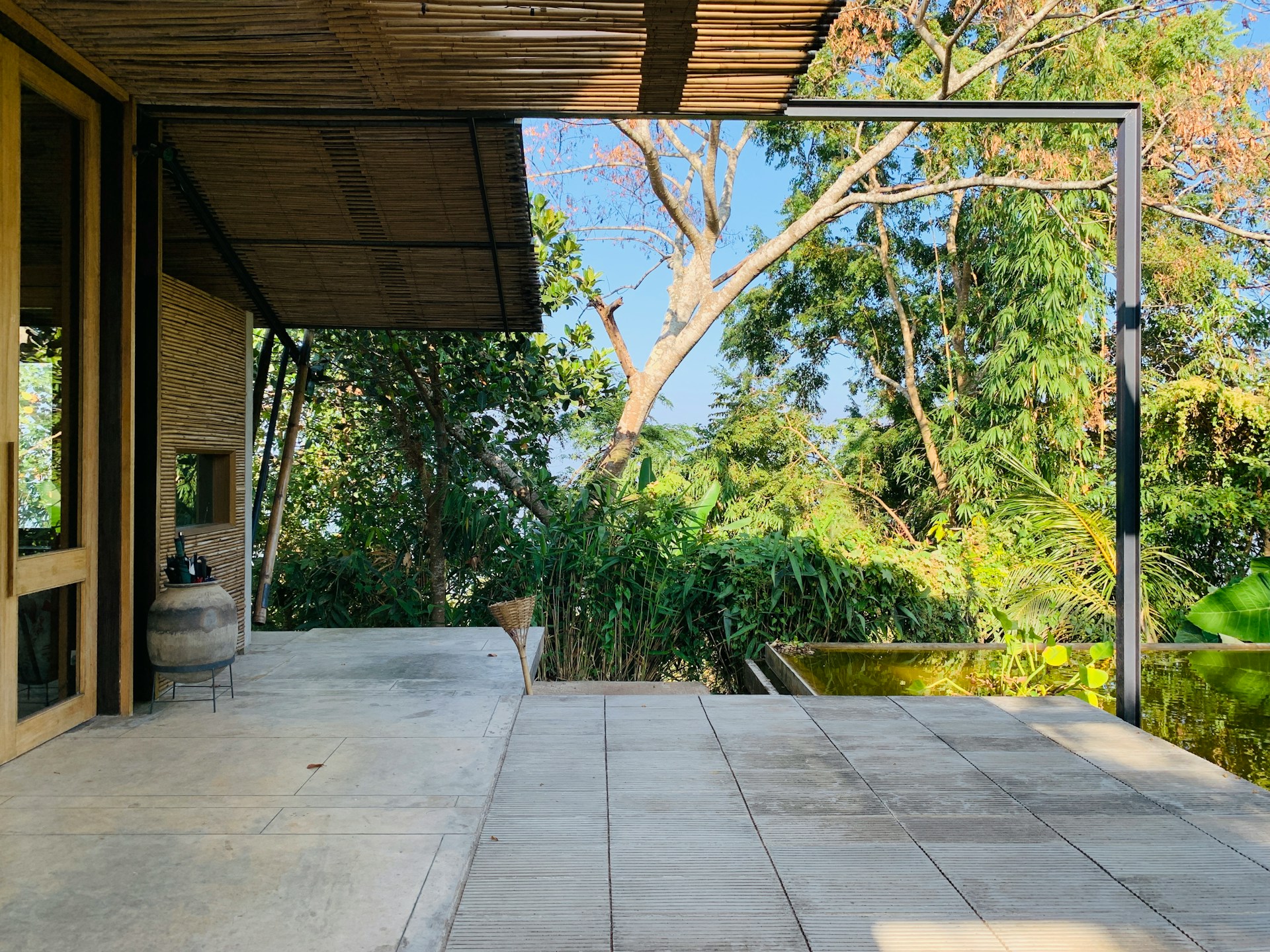 Un patio vide | Source : Unsplash