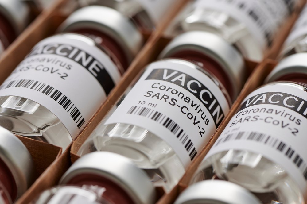 Femme âgée vaccinée. | Photo : Shutterstock